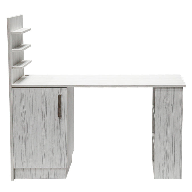 Dynamic Nail Desk